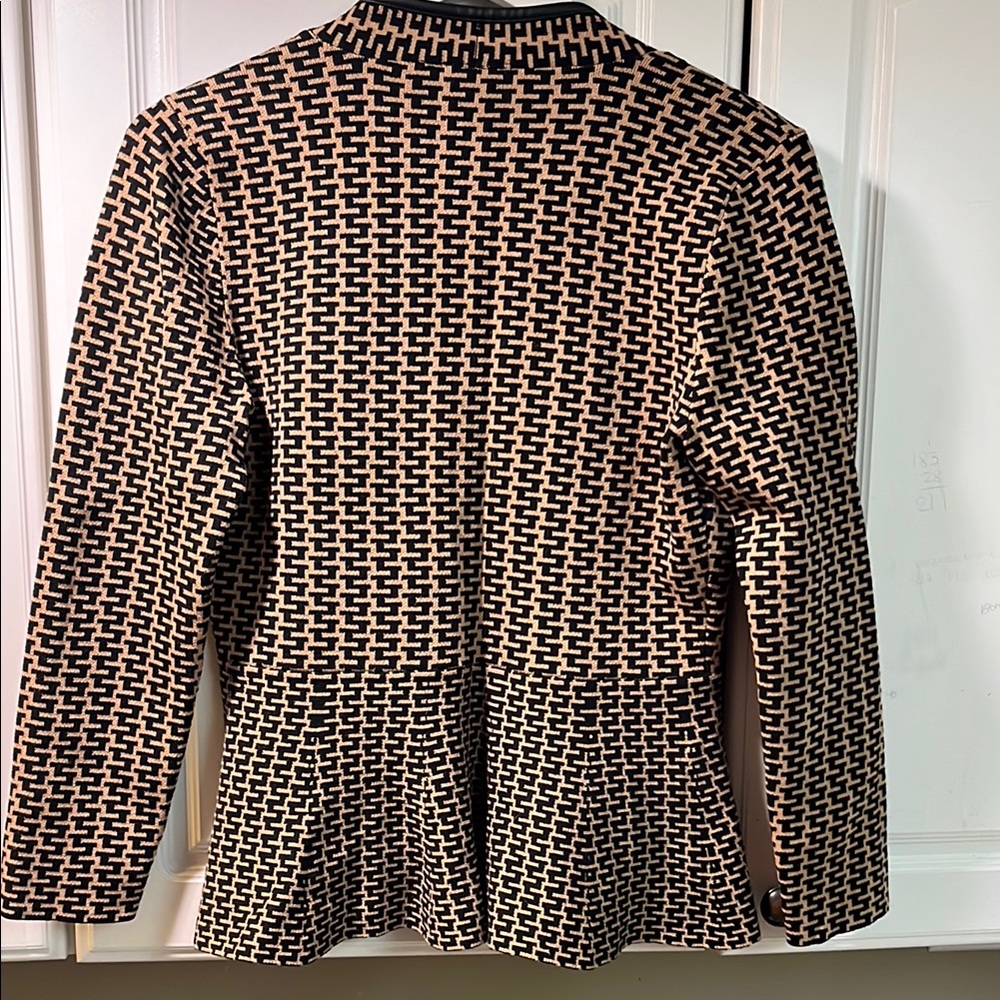 Ann Taylor factory Women's Black and Tan Jacket - Picture 3 of 3